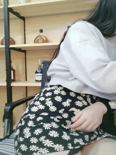 情侣自拍爱爱日常 隔壁有人 大奶女友张着大大嘴巴不能叫确实难受